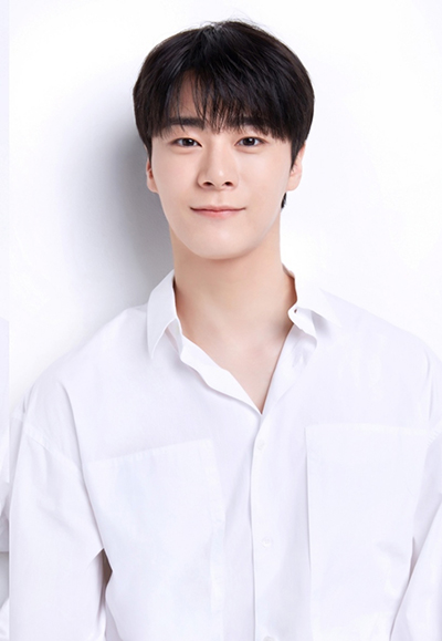 문빈