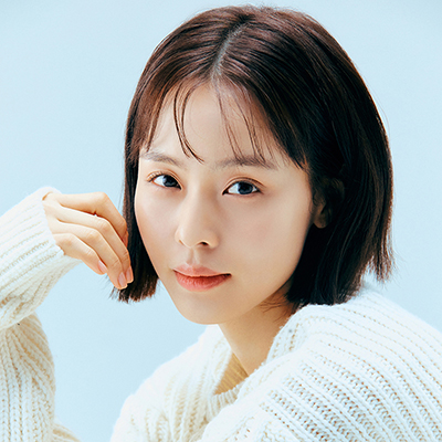 최윤라